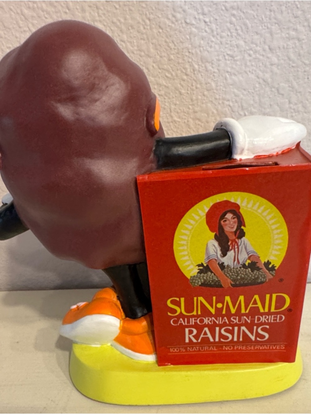 Vintage 1987 Sun-Maid California Raisins plastic coin bank - Picture 2 of 5